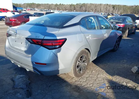 2021 Nissan Sentra Sv Xtronic Cvt z USA, uszkodzony, nr VIN 3N1AB8CV8MY286876